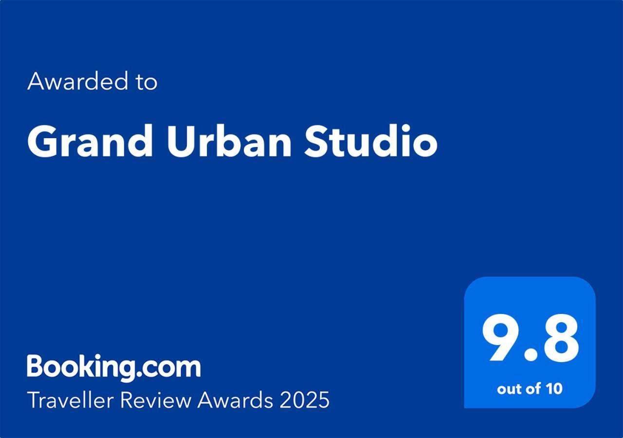 Grand Urban Studio Targu Mures Exterior photo